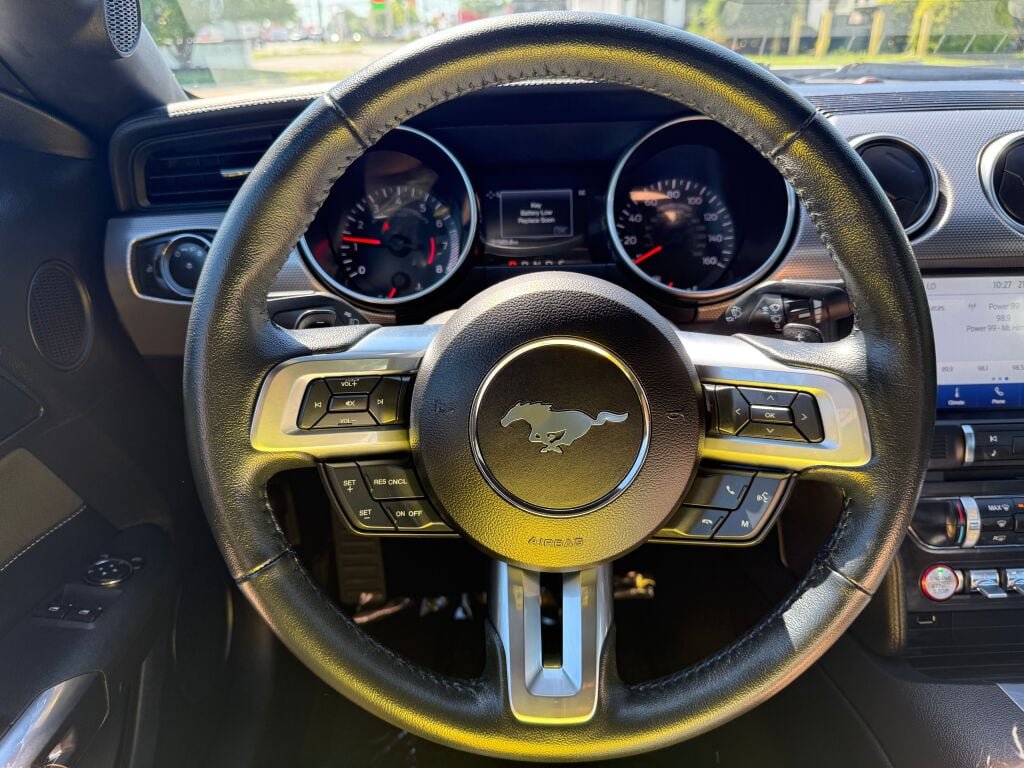 Used 2020 Ford Mustang Coupe w/ Equipment Group 101A RWD image 12