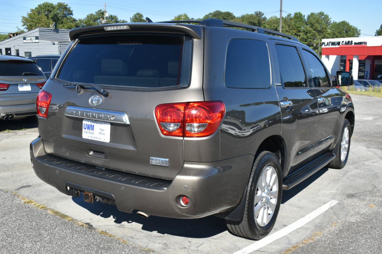 Used 2014 Toyota Sequoia Platinum RWD image 6