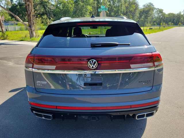 Used 2024 Volkswagen Atlas Cross Sport SEL Premium R-Line AWD/4WD image 9