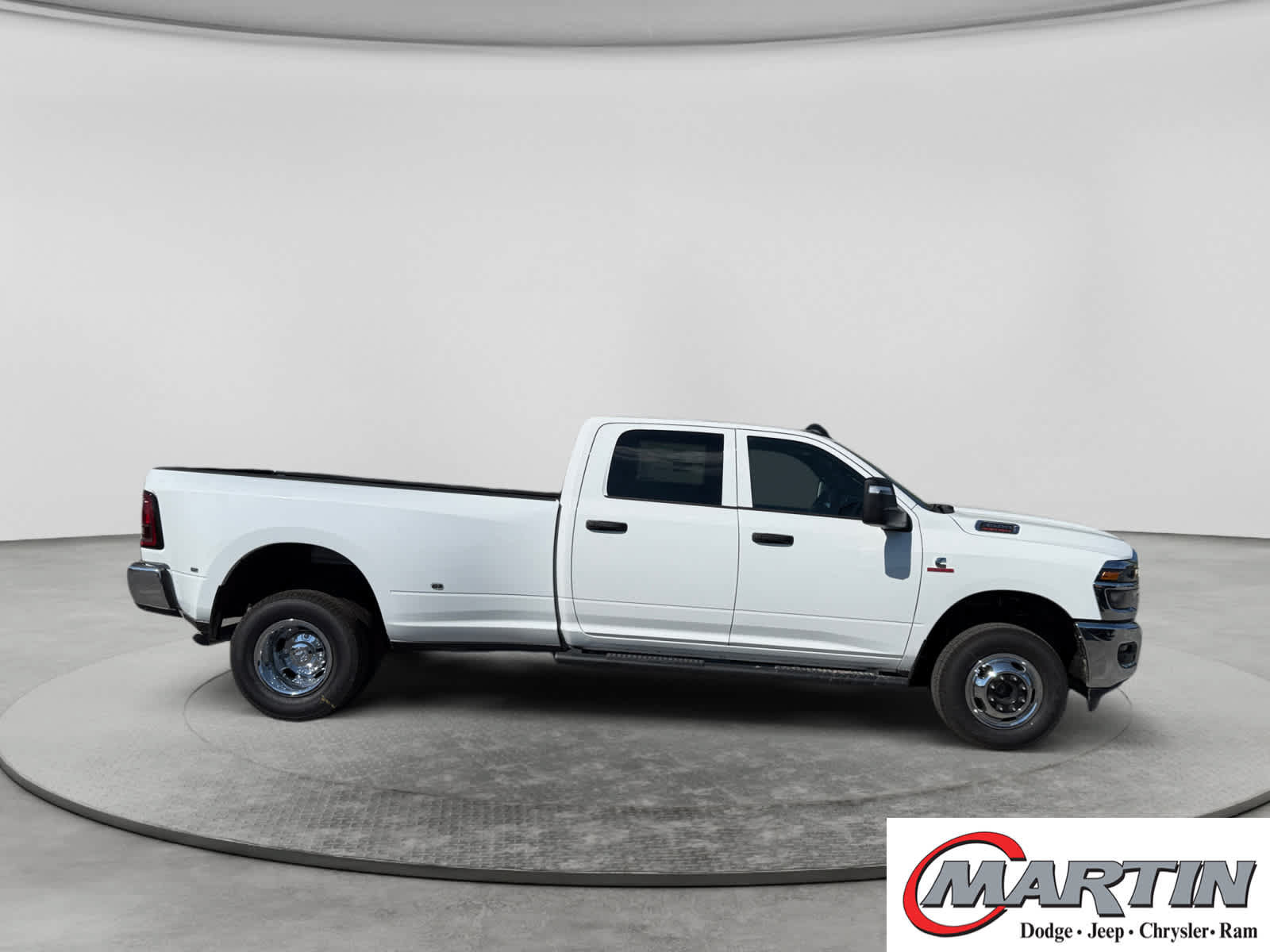 New 2027 RAM 3500 Tradesman AWD/4WD image 4