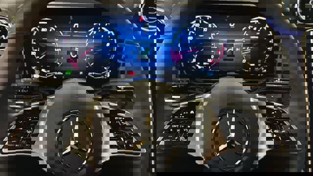 Used 2026 Mercedes-Benz GLC 300 4MATIC image 21