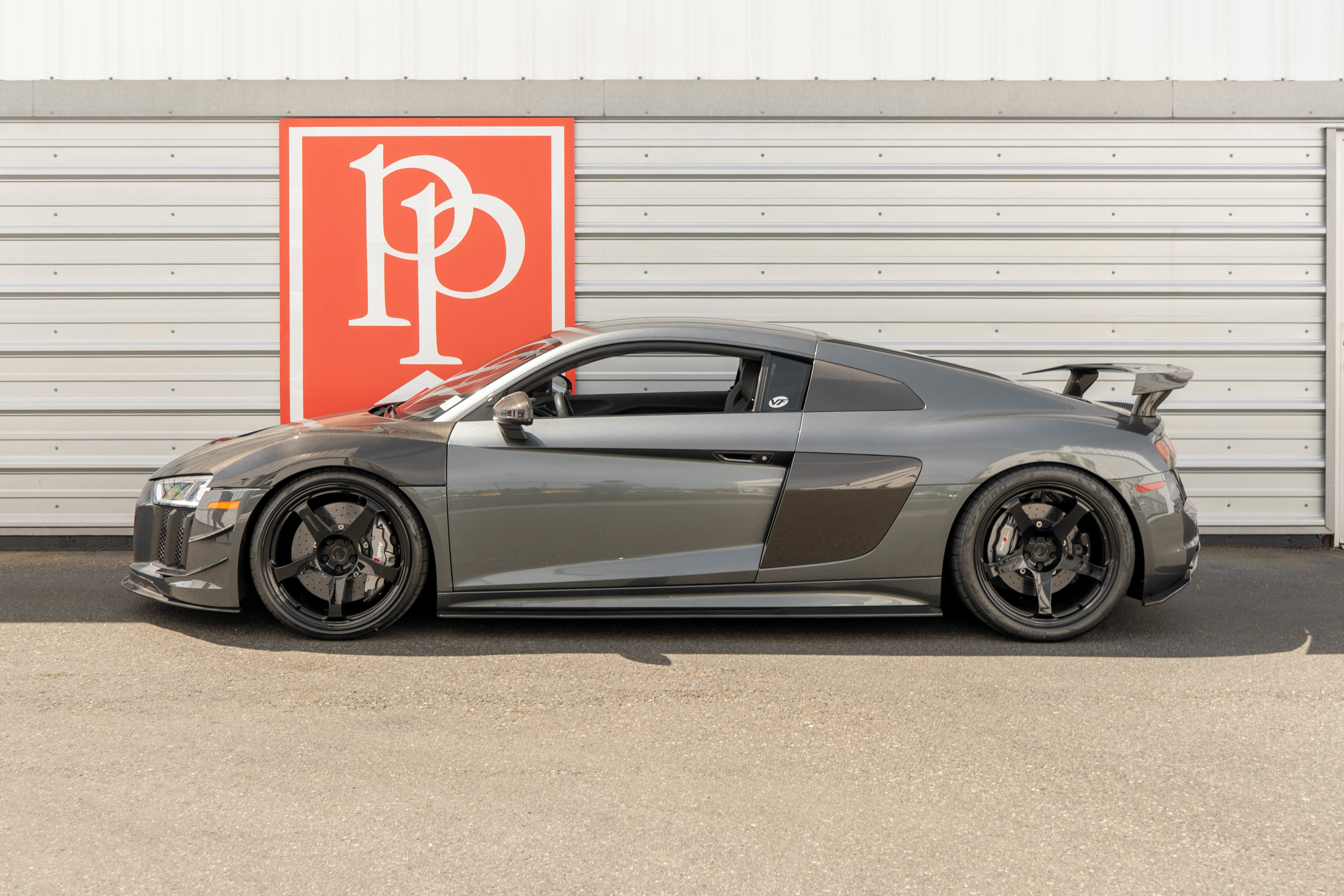 Used 2017 Audi R8 V10 plus AWD/4WD image 34