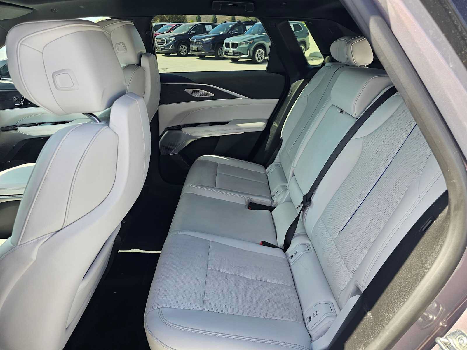 Used 2024 Cadillac Lyriq Sport RWD image 16