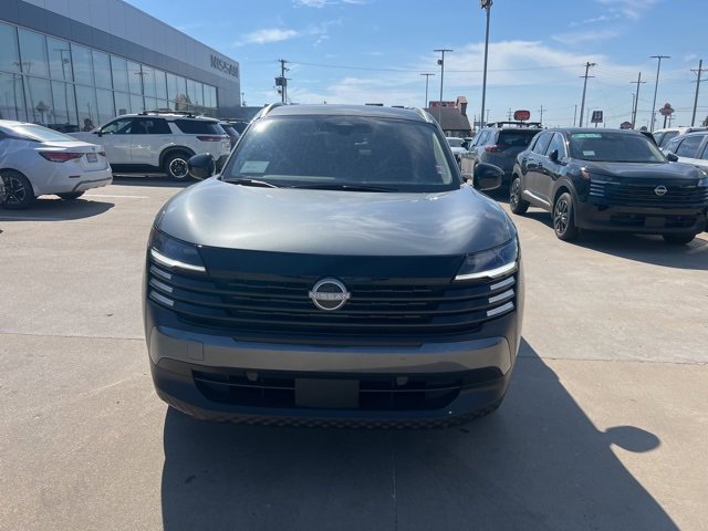 New 2026 Nissan Kicks SV image 2