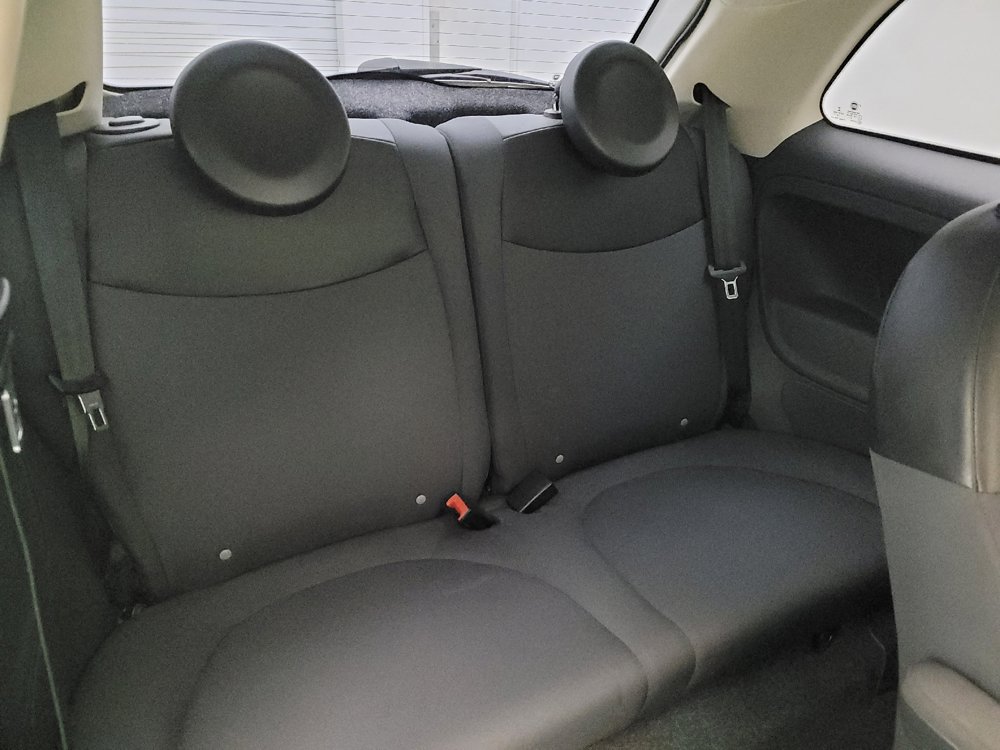 Used 2015 FIAT 500 Pop FWD image 19