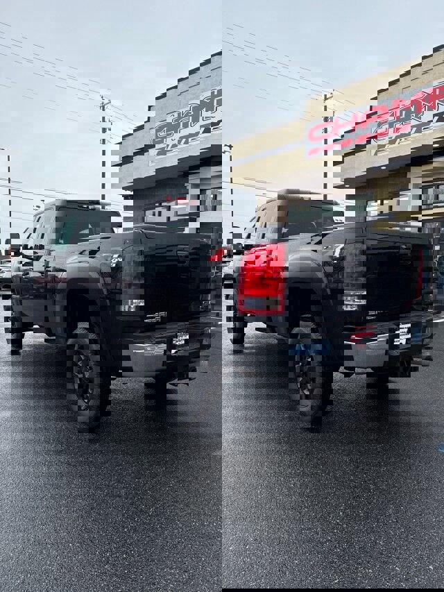 Used 2014 GMC Sierra 2500 SLT image 8