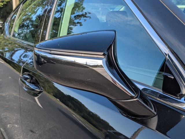 Certified 2025 Lexus ES 300h w/ Premium Package FWD image 12