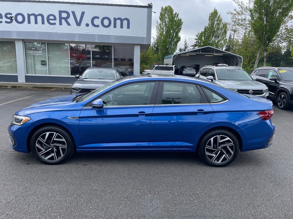 Certified 2023 Volkswagen Jetta SEL FWD image 11