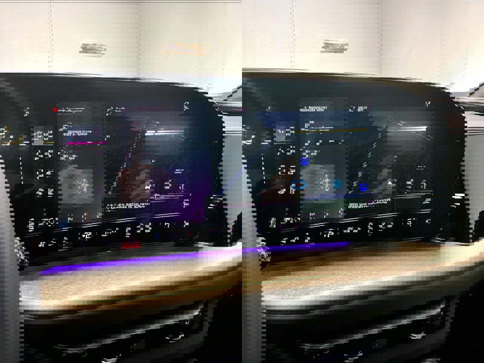 Certified 2025 Audi Q5 Premium Plus w/ Premium Plus image 38