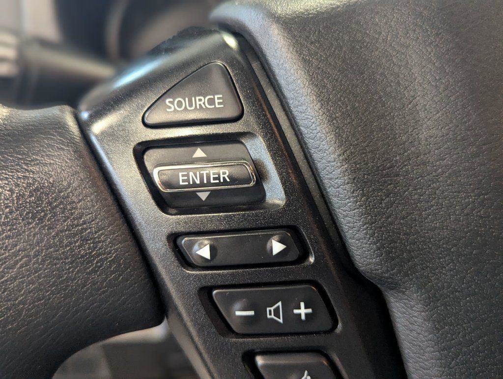 Used 2024 Nissan Frontier SV w/ Technology Package image 14