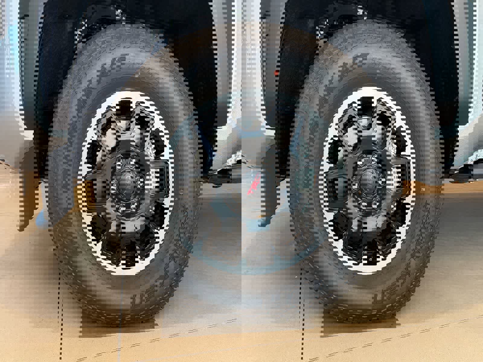 Used 2025 Toyota Tacoma TRD Off-Road w/ TRD Off Road Premium Package AWD/4WD image 3