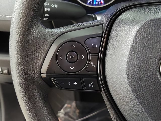 Used 2022 Toyota RAV4 LE AWD/4WD image 24