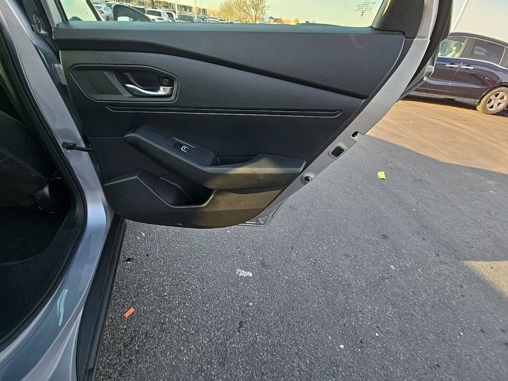 Used 2025 Honda Accord SE image 28