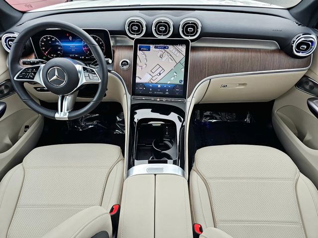 Certified 2025 Mercedes-Benz GLC 300 4MATIC image 28