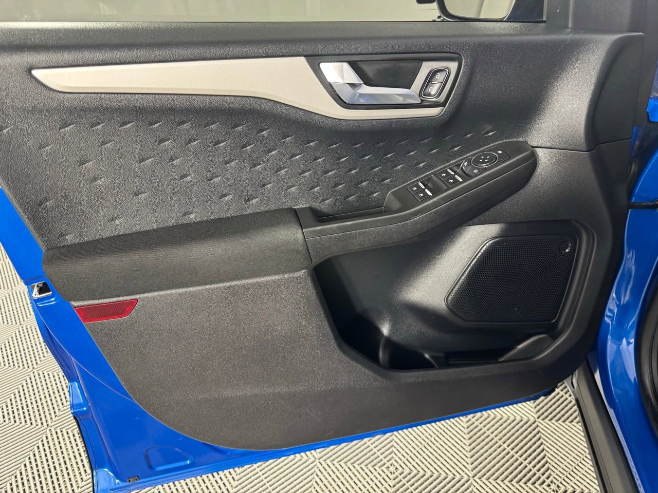 Used 2020 Ford Escape SE AWD/4WD image 13