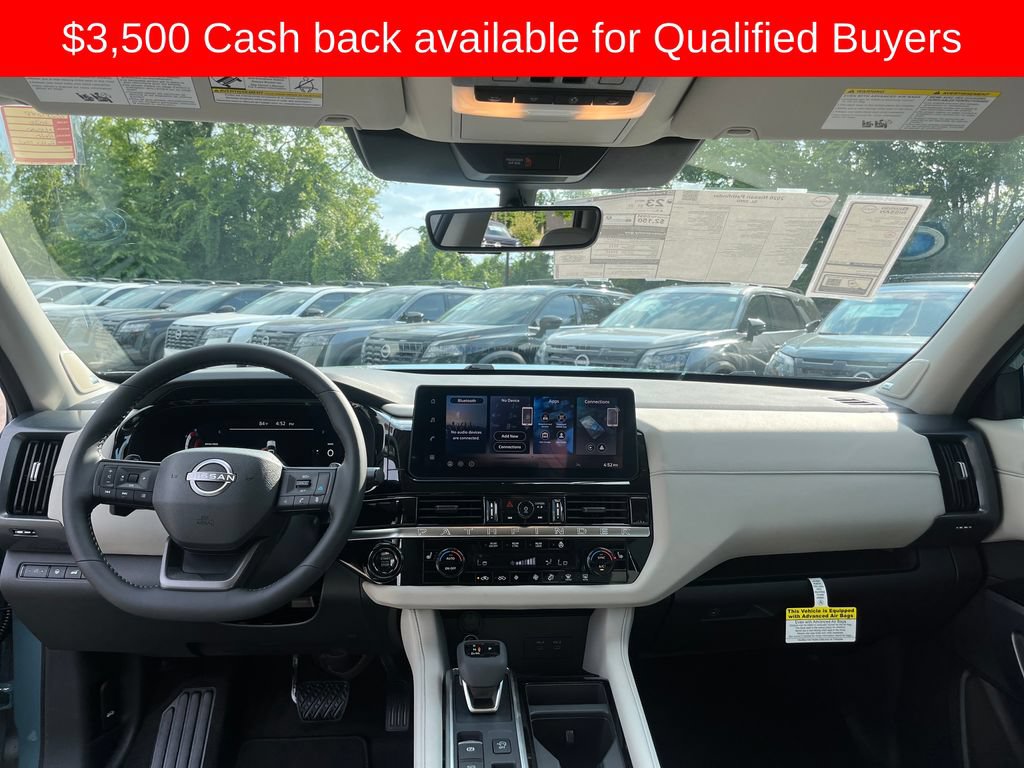 New 2026 Nissan Pathfinder Platinum FWD image 13