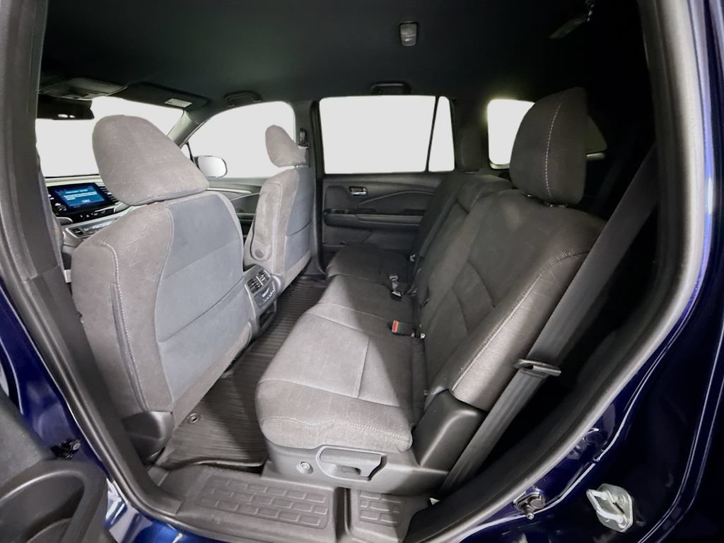 Certified 2022 Honda Pilot Sport image 21