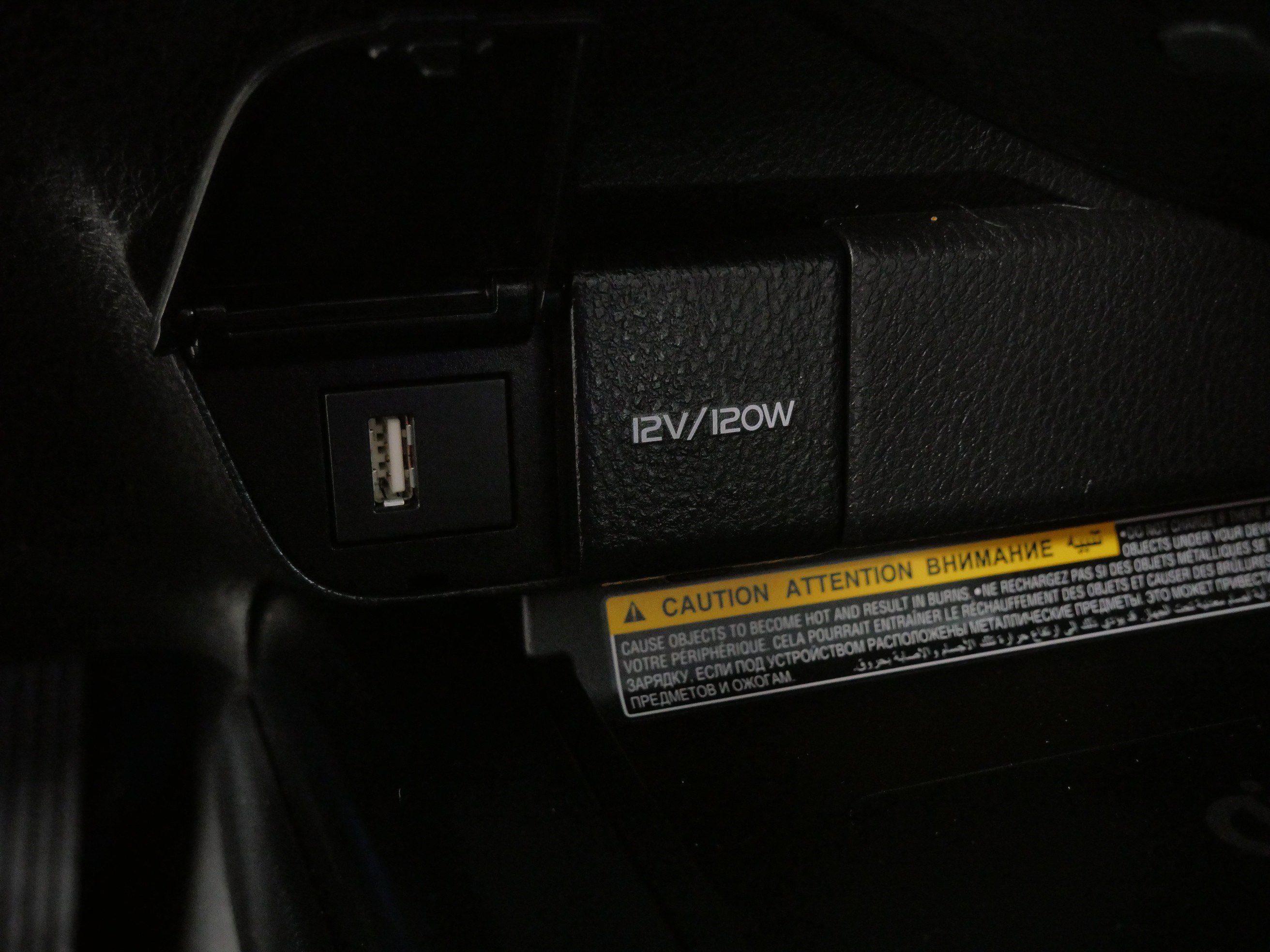 Certified 2020 Toyota Camry XLE image 34