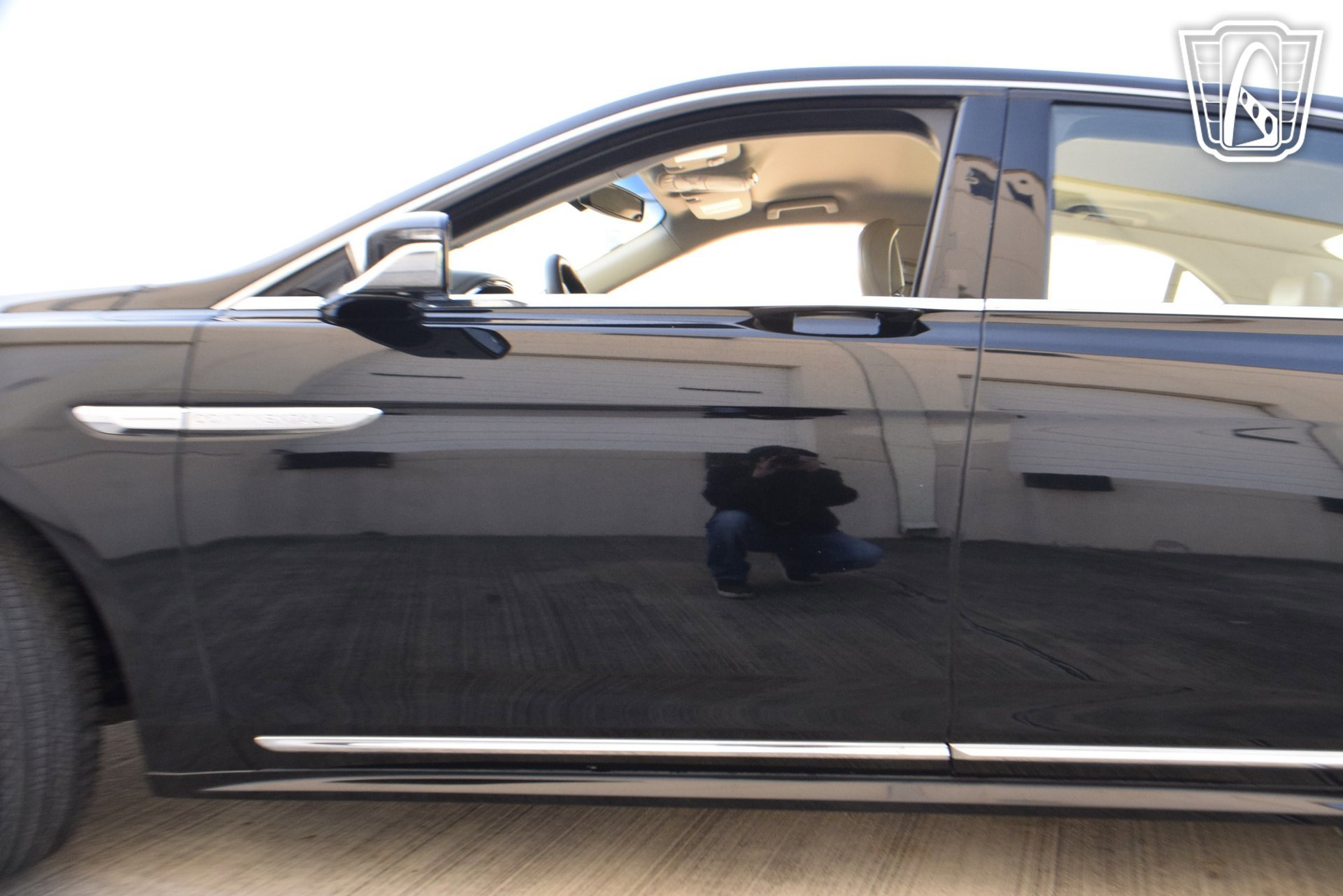 Used 2018 Lincoln Continental Premiere image 29