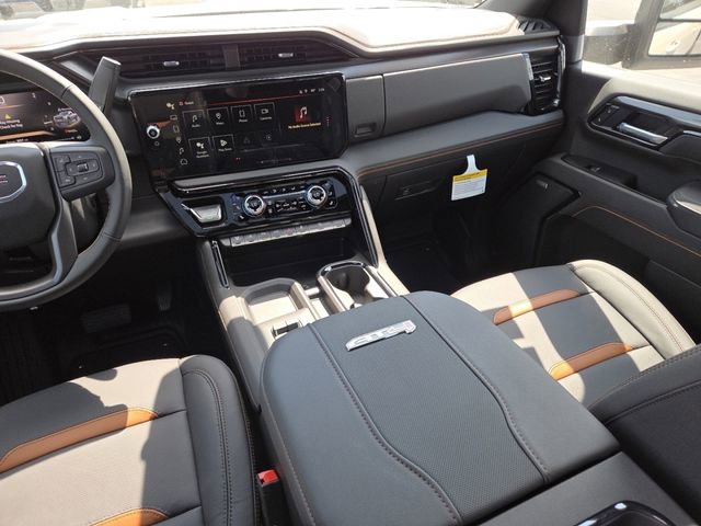 New 2026 GMC Sierra 3500 AT4 w/ AT4 Premium Plus Package AWD/4WD image 34