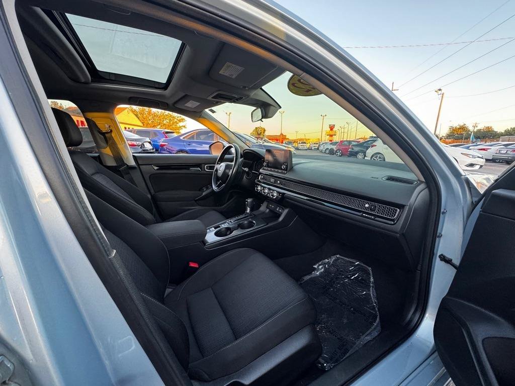 Used 2022 Honda Civic EX image 12