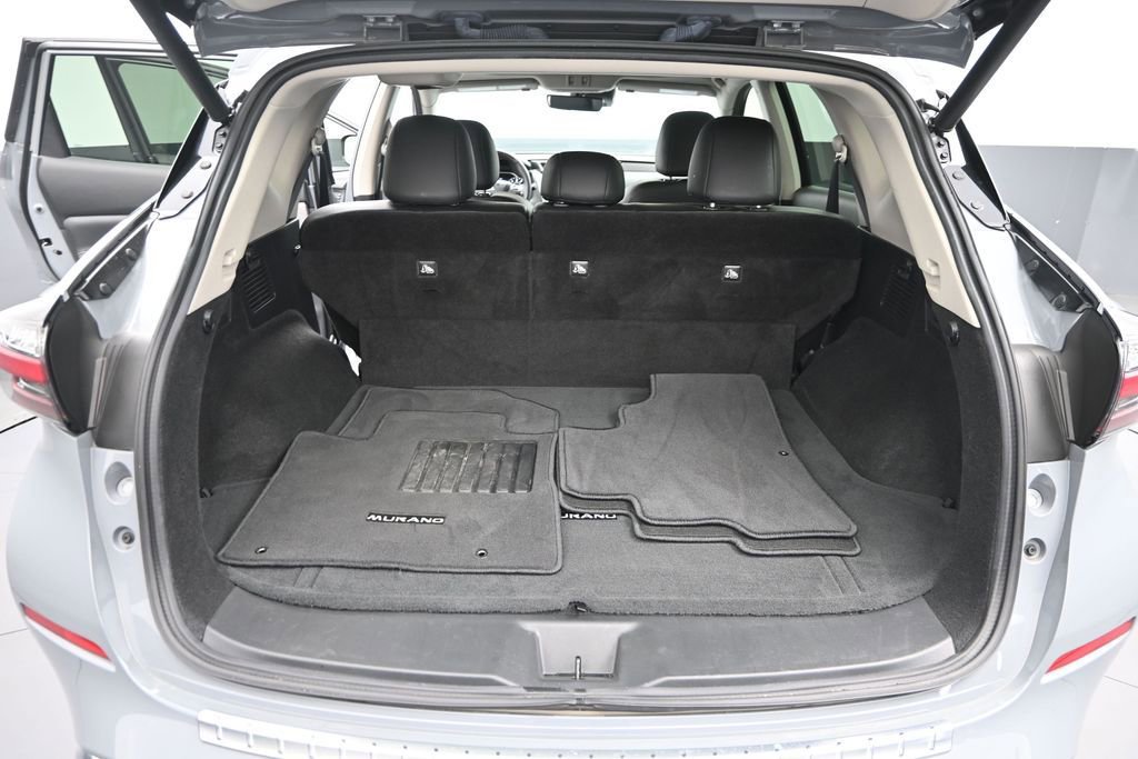 Used 2024 Nissan Murano SL FWD image 11