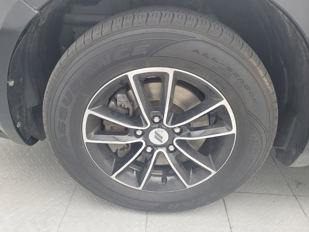 Used 2018 Dodge Journey SE w/ Blacktop Package FWD image 31