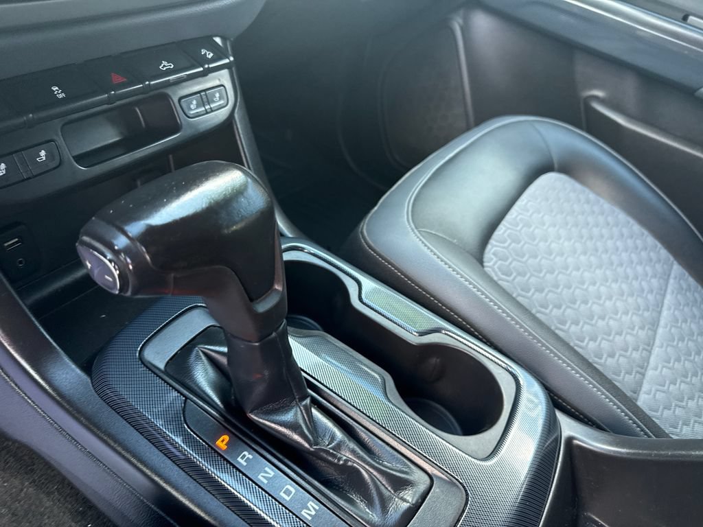 Used 2016 Chevrolet Colorado Z71 AWD/4WD image 27