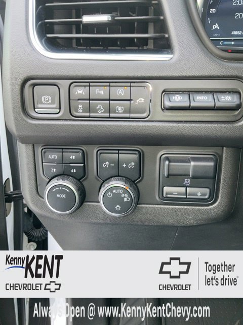 Certified 2022 Chevrolet Tahoe High Country w/ Premium Package image 31