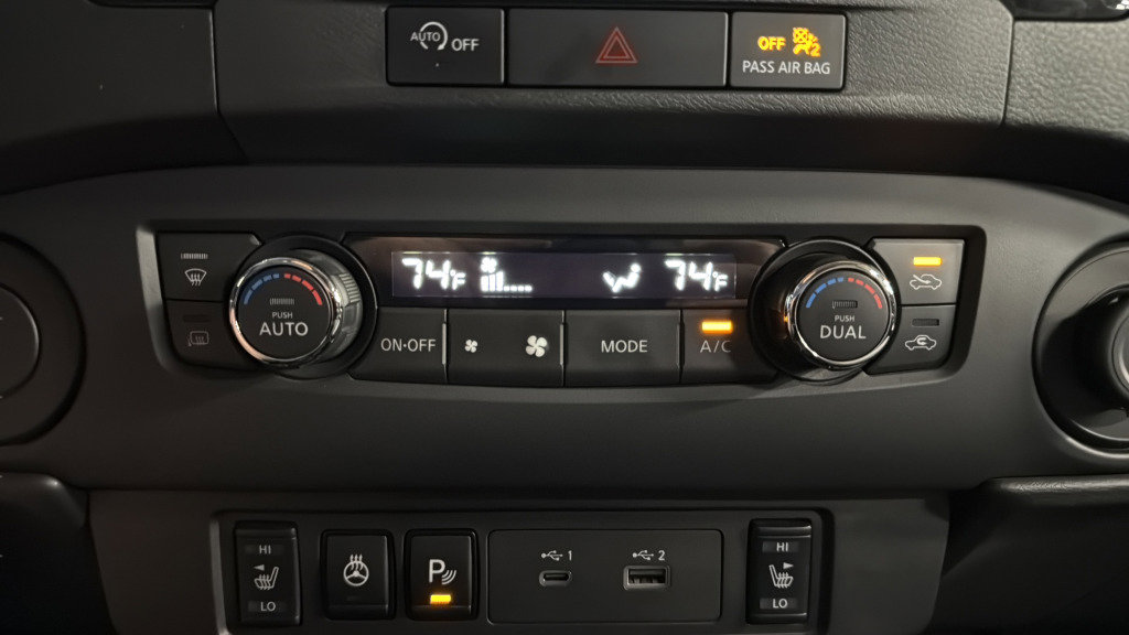 Used 2023 Nissan Frontier SV w/ SV Convenience Package image 27