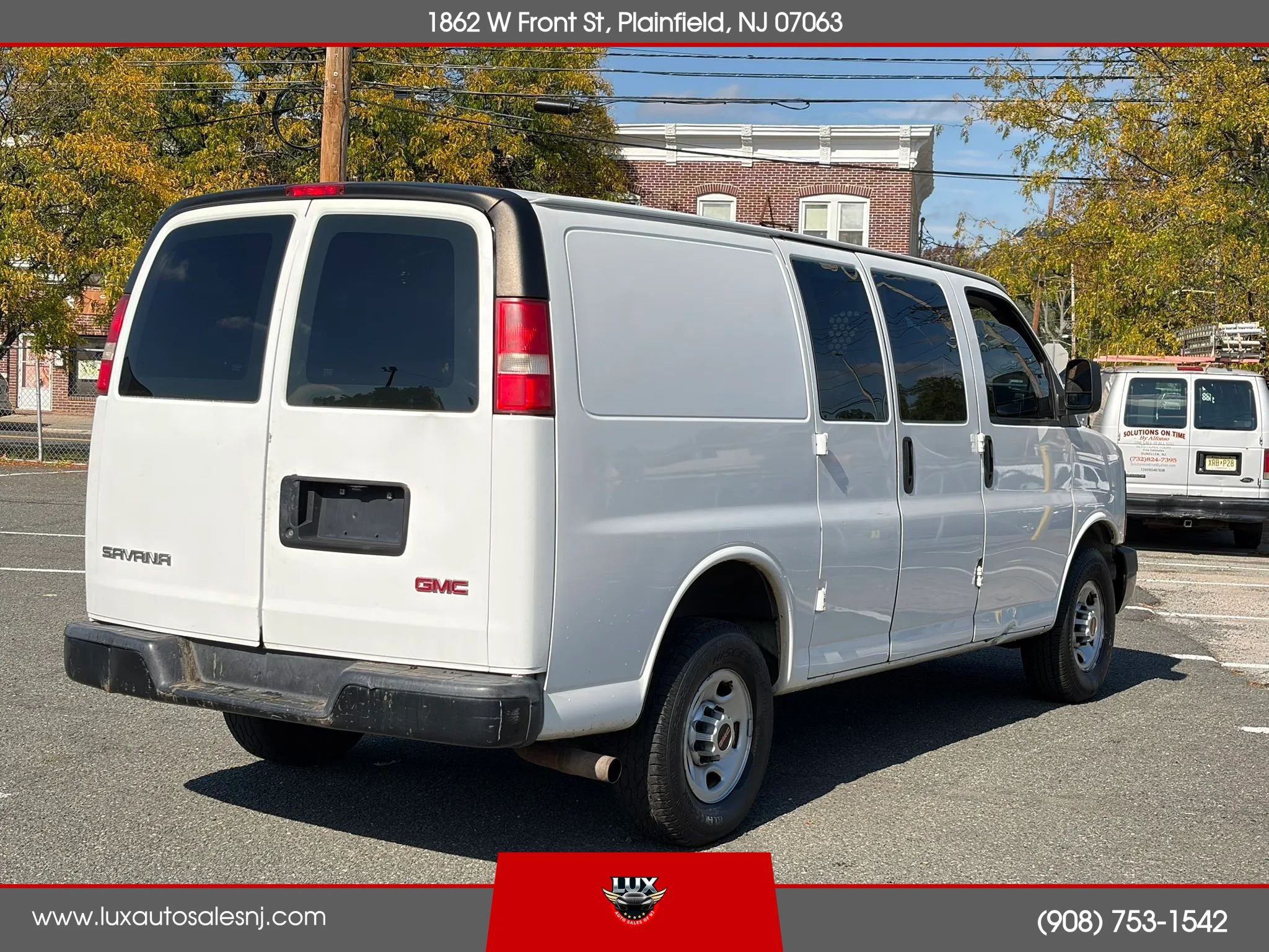 Used 2015 GMC Savana 3500 RWD image 7