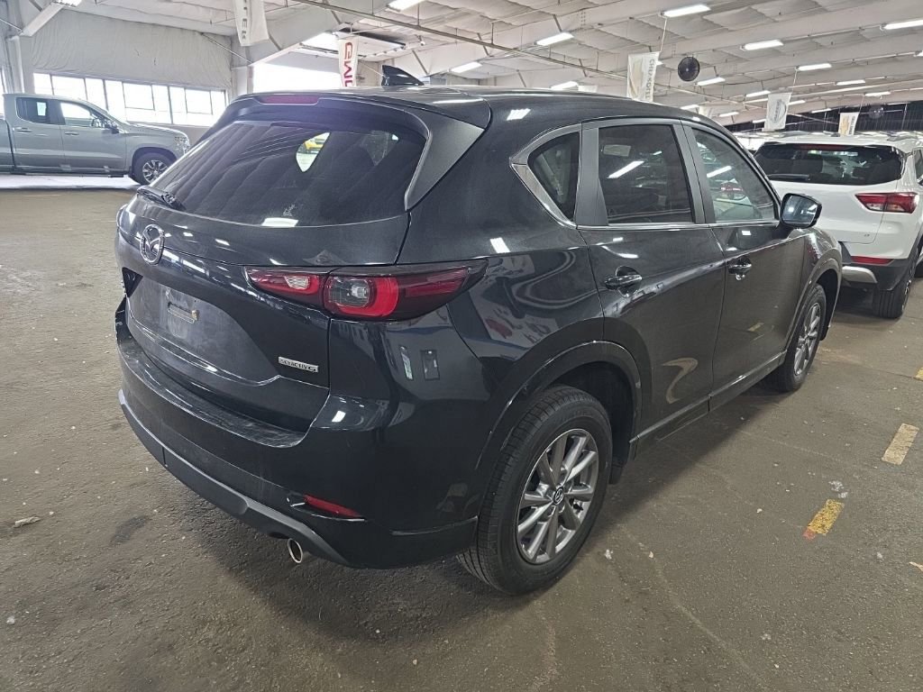 Used 2025 MAZDA CX-5 AWD 2.5 S w/ Preferred Package image 3