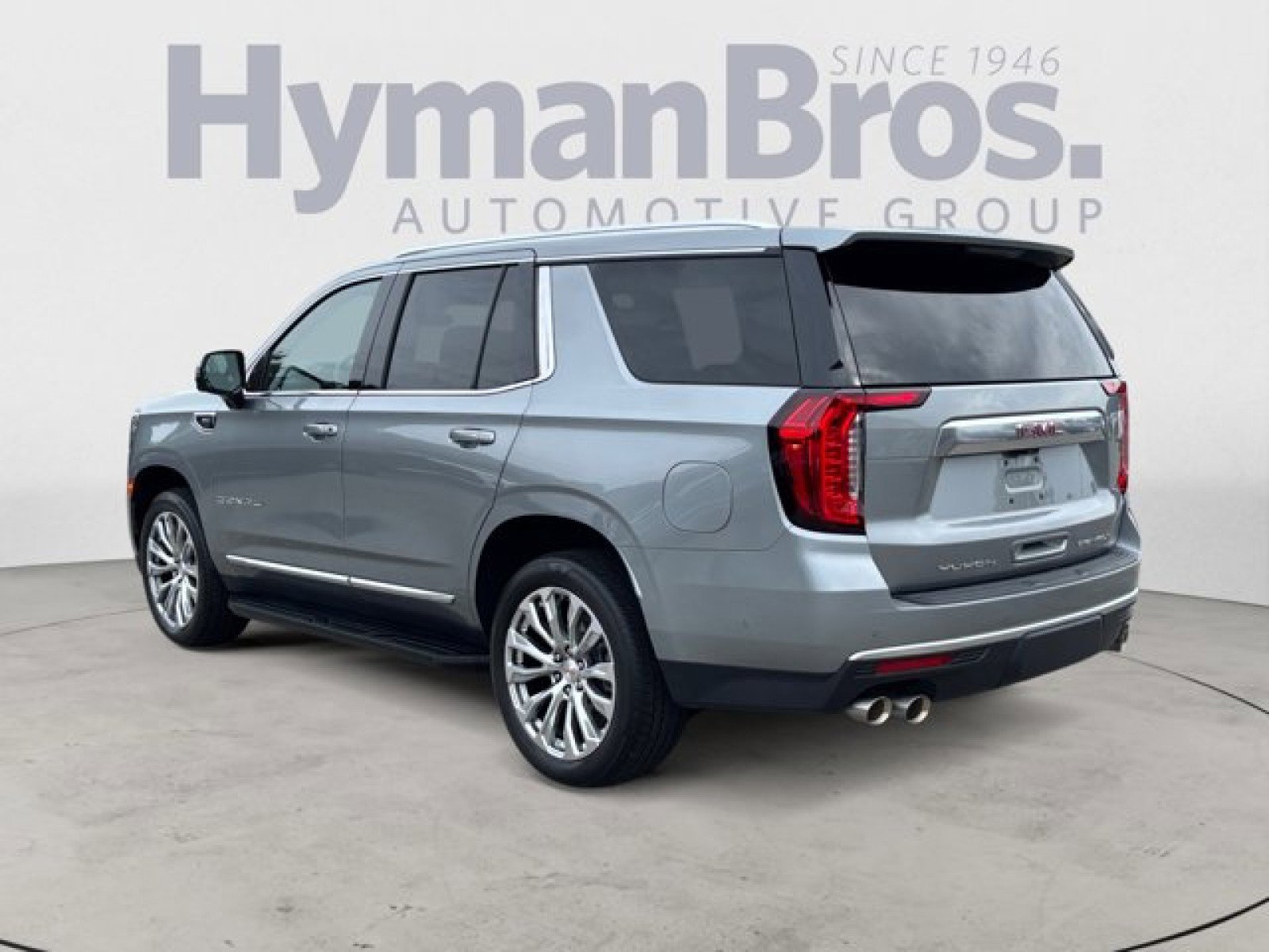Used 2023 GMC Yukon Denali w/ Advanced Technology Package image 5