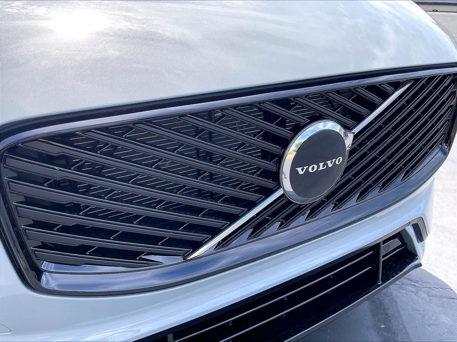 New 2027 Volvo XC60 B5 Core AWD/4WD image 33