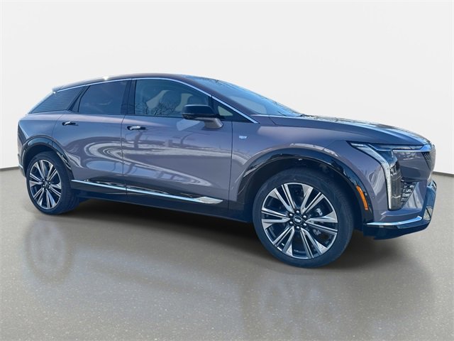 New 2026 Cadillac Optiq Luxury 2 image 6