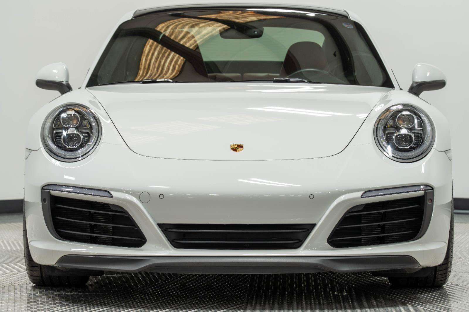 Used 2018 Porsche 911 Carrera 4S AWD/4WD image 6