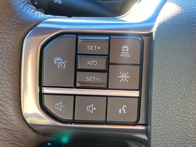 Used 2025 Ford F150 King Ranch w/ FX4 Off-Road Package AWD/4WD image 18
