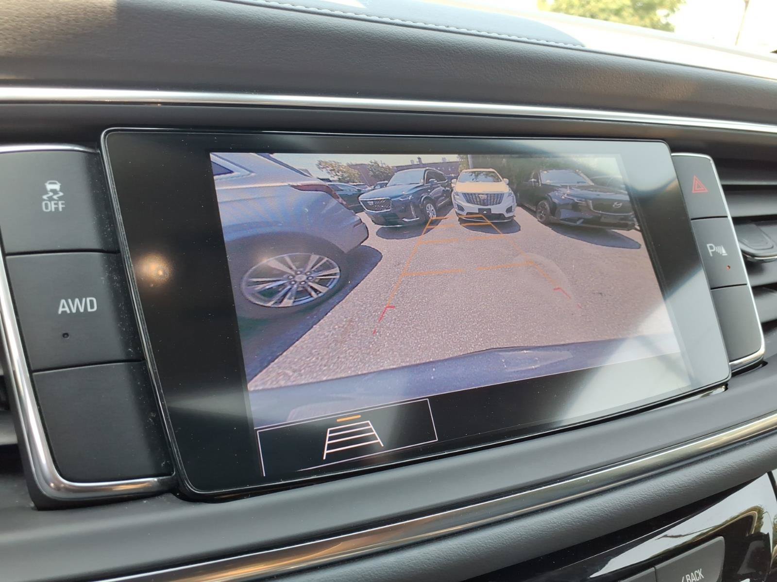 Used 2020 Buick Enclave Essence w/ Sound and Sites Package AWD/4WD image 27