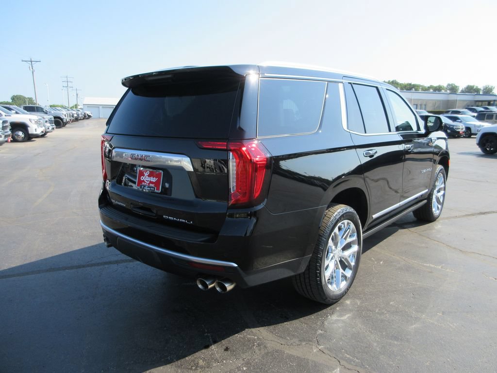 Certified 2022 GMC Yukon Denali w/ Denali Premium Package AWD/4WD image 6