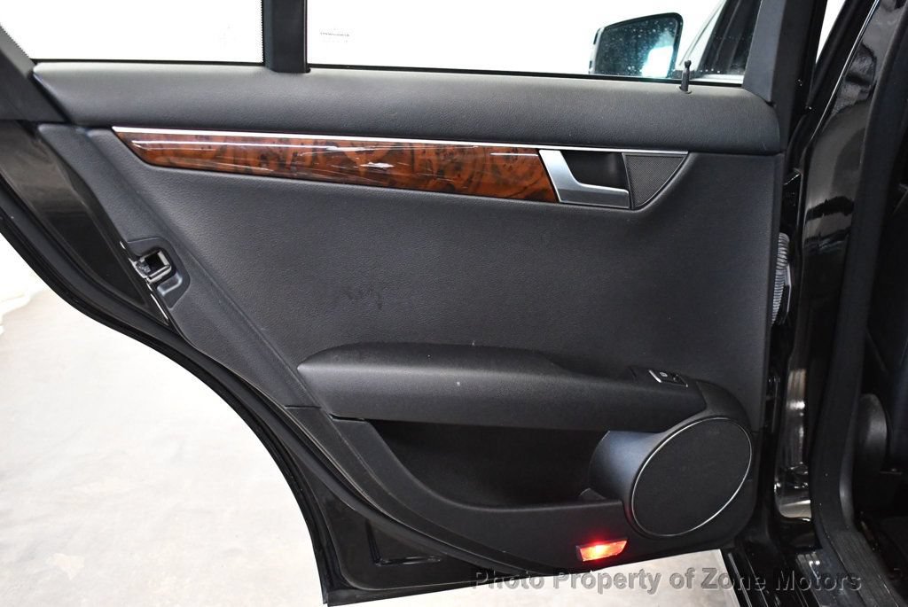 Used 2013 Mercedes-Benz C 300 4MATIC Sedan w/ Premium 1 Pkg image 21