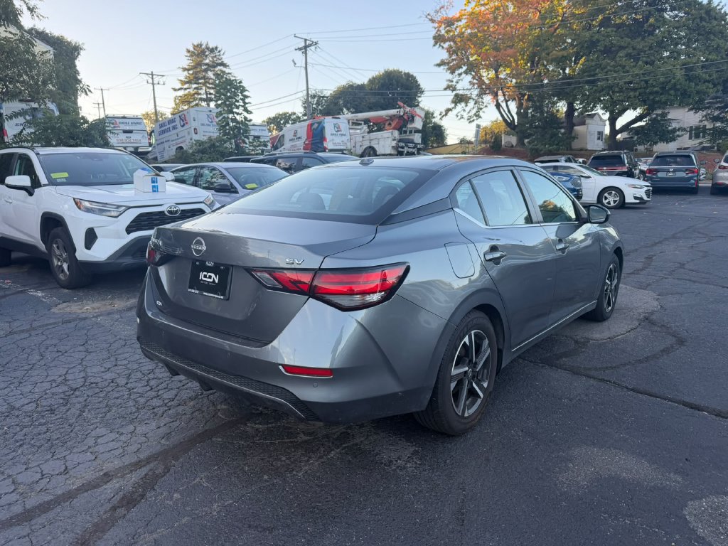 Used 2024 Nissan Sentra SV FWD image 5
