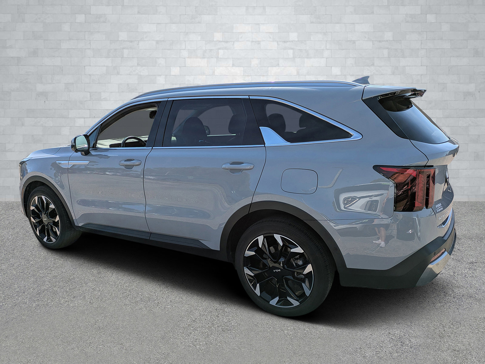 Used 2025 Kia Sorento SX image 7