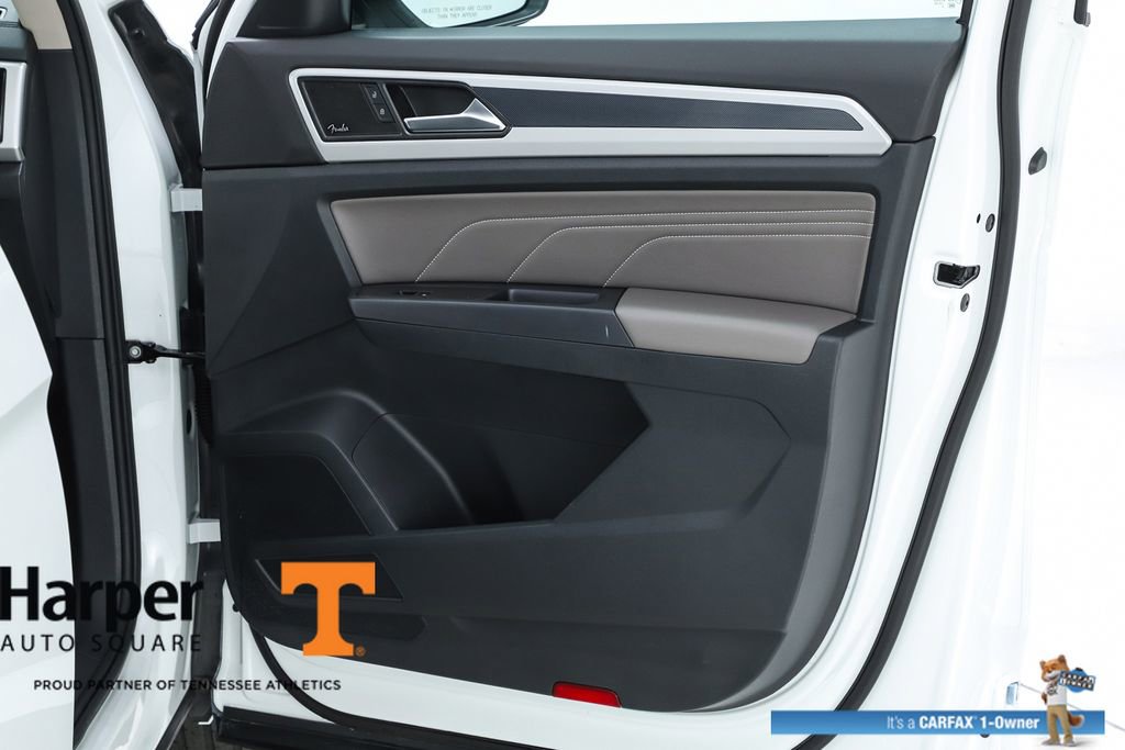 Used 2023 Volkswagen Atlas SEL Premium AWD/4WD image 32