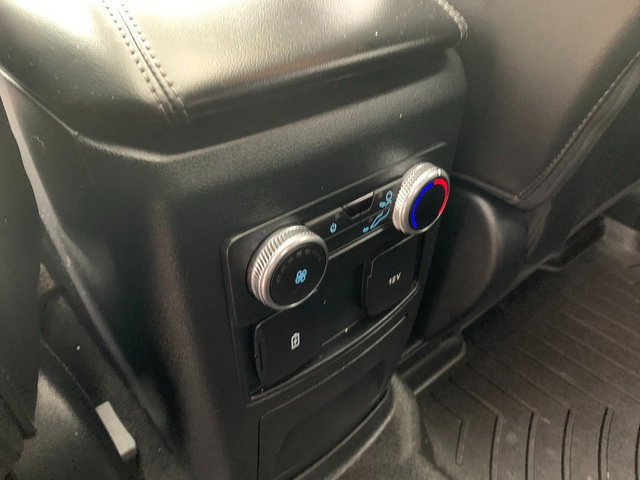 Used 2023 Ford Explorer XLT w/ Equipment Group 202A image 18