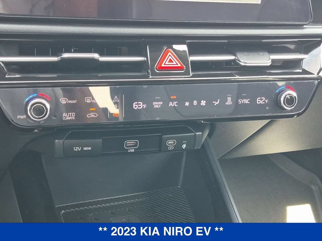 Used 2023 Kia Niro Wave w/ Wave Preserve Package FWD image 26