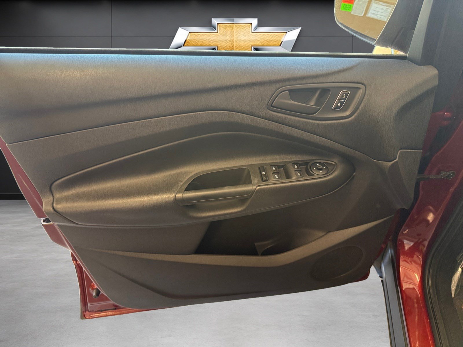 Used 2015 Ford Escape S FWD image 10