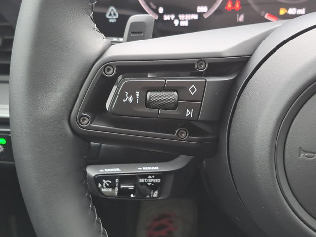 Used 2026 Porsche 911 Carrera image 28