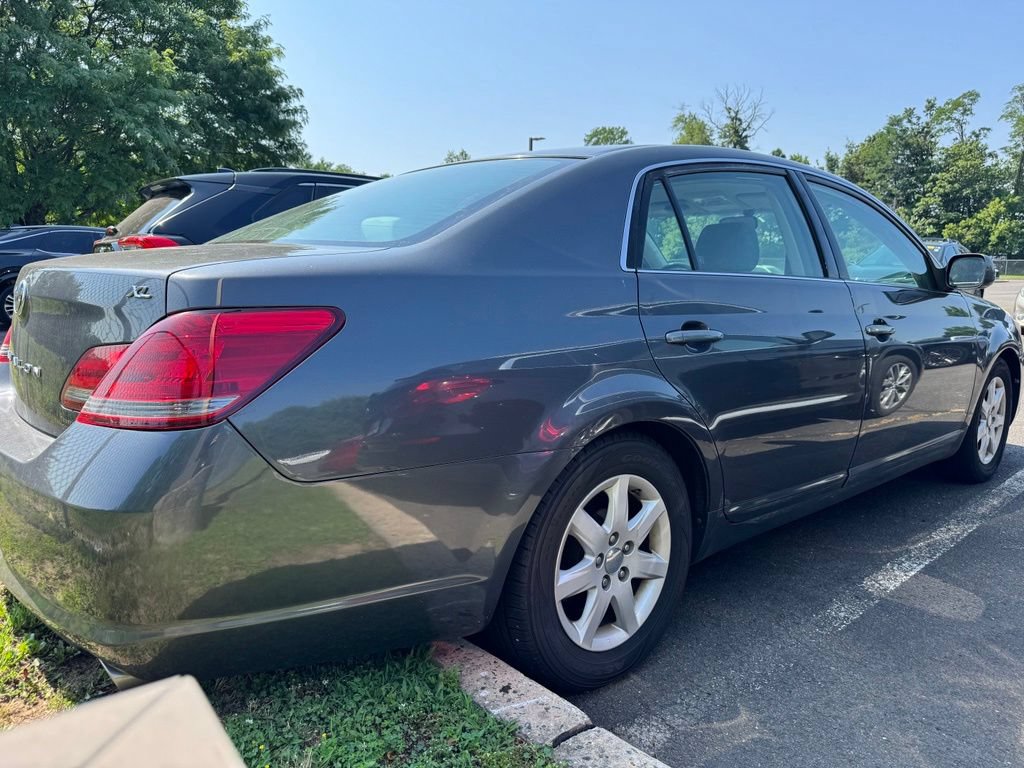 Used 2008 Toyota Avalon FWD image 4