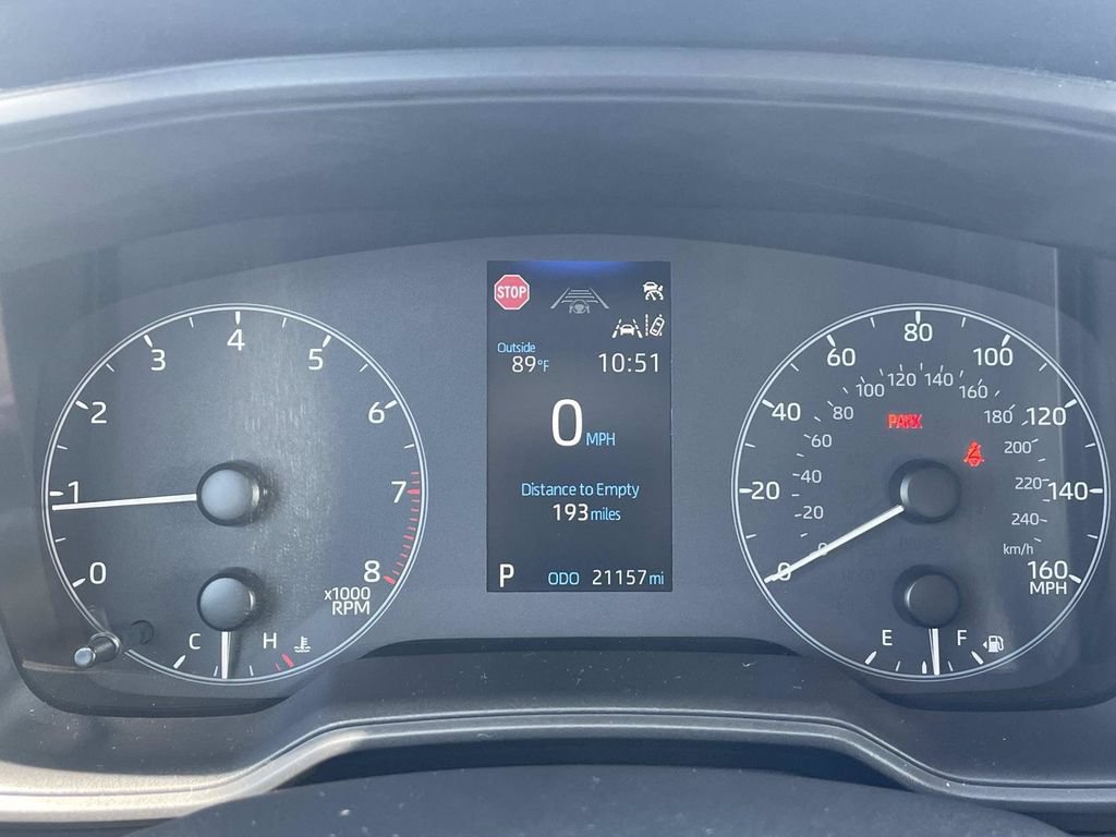 Used 2024 Toyota Corolla LE FWD image 27