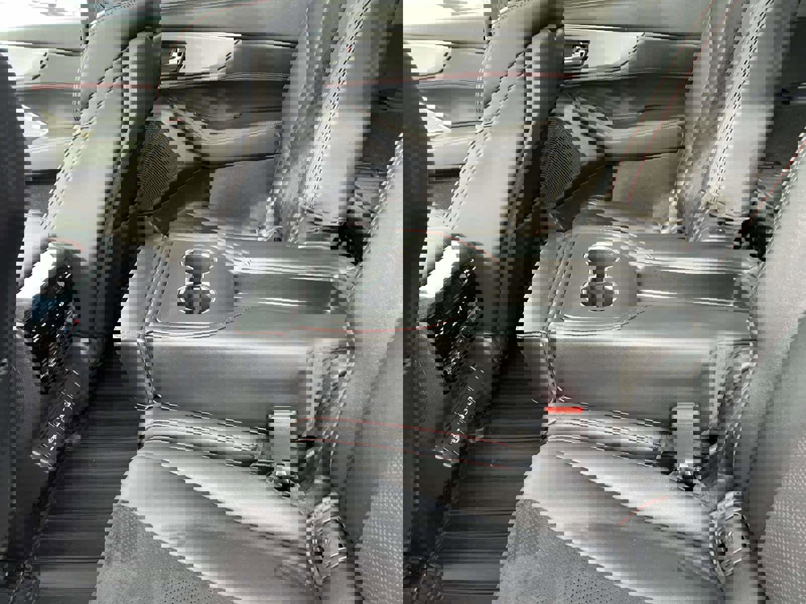 Used 2023 Acura MDX A-Spec image 14